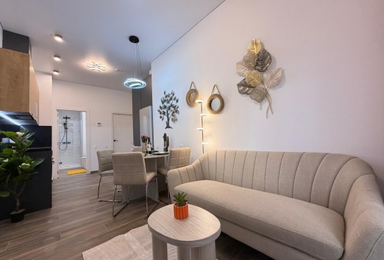 Resale - Apartment / flat - Torrevieja - Centro