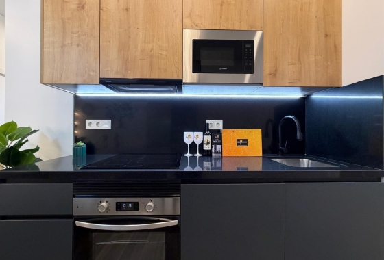 Resale - Apartment / flat - Torrevieja - Centro