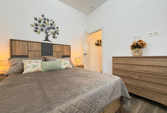 Resale - Apartment / flat - Torrevieja - Centro