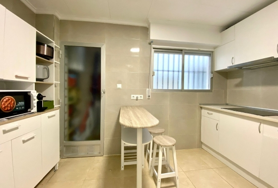 Resale - Apartment / flat - Guardamar del Segura - Guardamar Playa