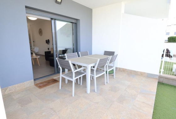 Resale - Bungalow - Pilar de la Horadada - Costa Blanca