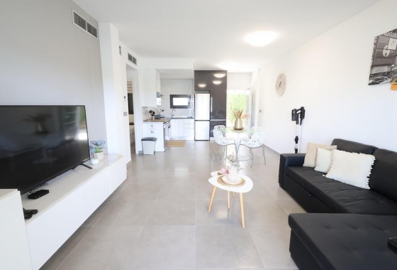 Resale - Bungalow - Pilar de la Horadada - Costa Blanca