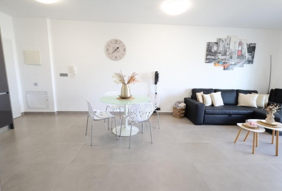 Resale - Bungalow - Pilar de la Horadada - Costa Blanca