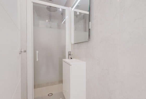 Resale - Apartment / flat - Torrevieja - Costa Blanca