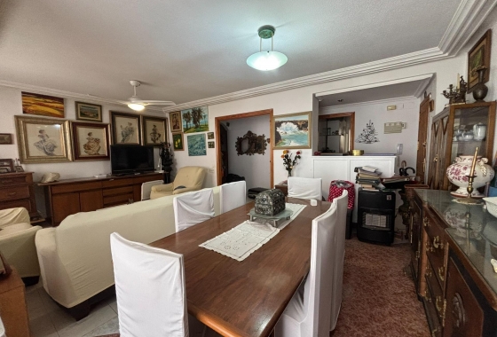 Resale - Apartment / flat - Torrevieja