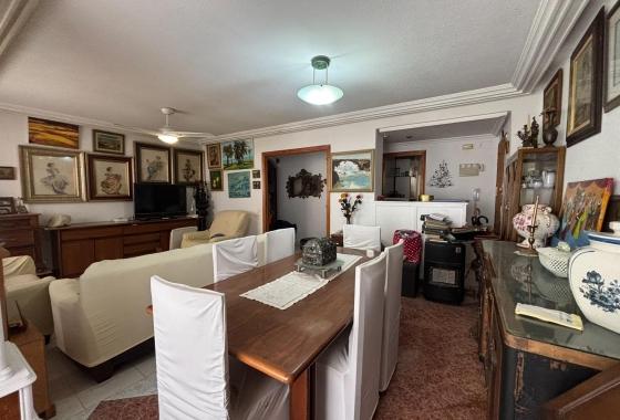 Resale - Apartment / flat - Torrevieja