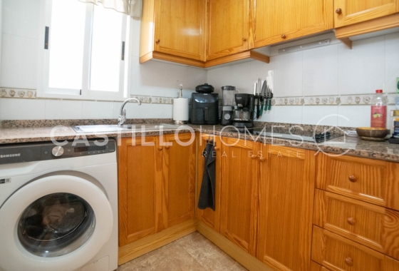 Resale - Apartment / flat - Torrevieja - Centro