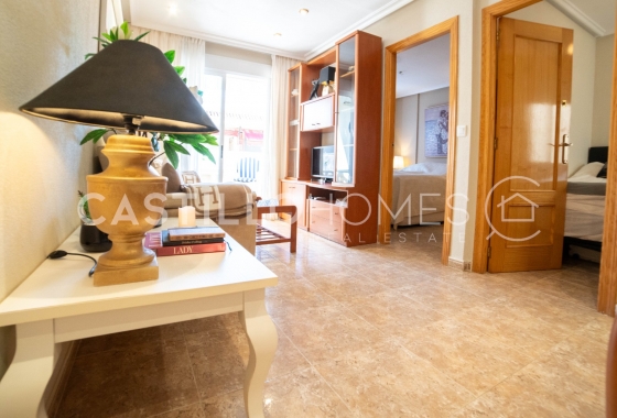 Resale - Apartment / flat - Torrevieja - Centro
