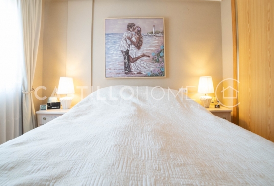 Resale - Apartment / flat - Torrevieja - Centro