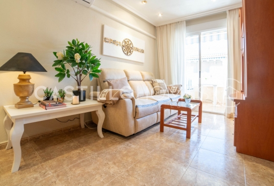Resale - Apartment / flat - Torrevieja - Centro
