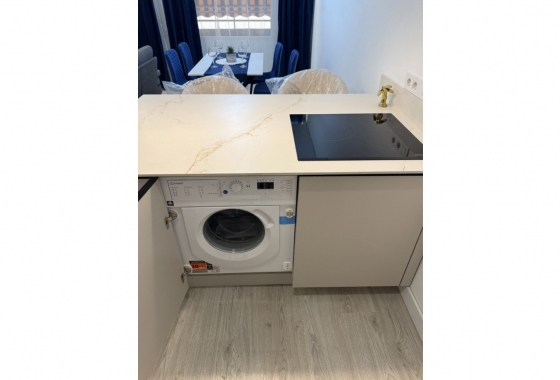 Resale - Apartment / flat - Torrevieja - Costa Blanca