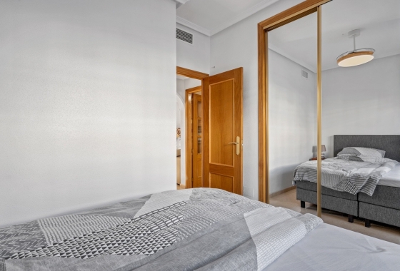 Resale - Townhouse - San Miguel de Salinas - Inland