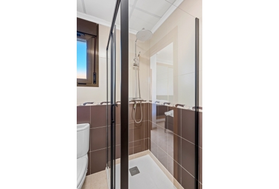 Resale - Townhouse - San Miguel de Salinas - Inland