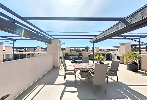 Resale - Apartment / flat - Pilar de la Horadada - La Torre De La Horadada