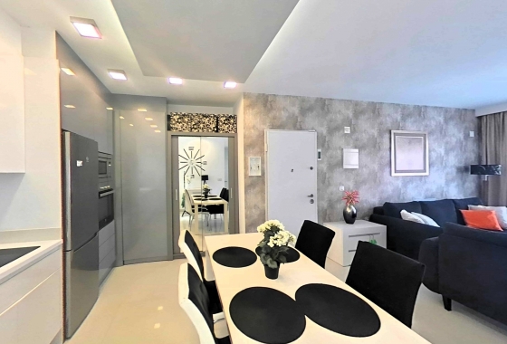 Resale - Apartment / flat - Pilar de la Horadada - La Torre De La Horadada