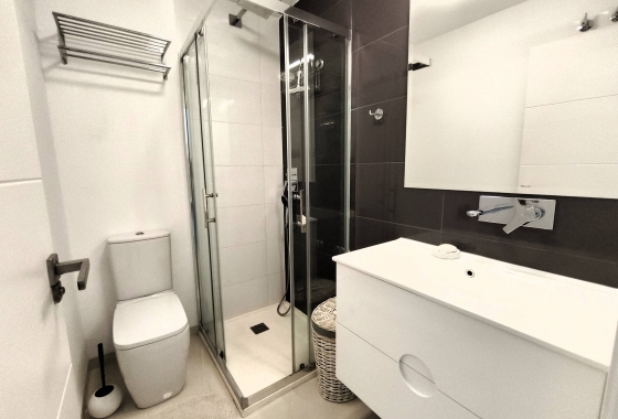 Resale - Apartment / flat - Pilar de la Horadada - La Torre De La Horadada