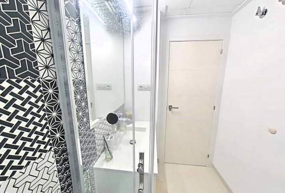 Resale - Apartment / flat - Pilar de la Horadada - La Torre De La Horadada