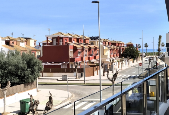 Resale - Apartment / flat - Pilar de la Horadada - La Torre De La Horadada