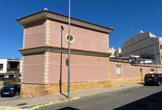 Resale - Villa - Formentera del Segura - Formentera De Segura