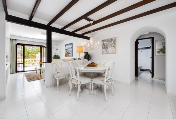 Resale - Apartment / flat - Torrevieja - Playa de los Locos