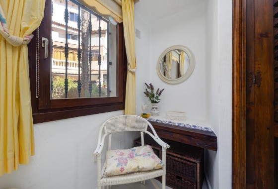 Resale - Apartment / flat - Torrevieja - Playa de los Locos