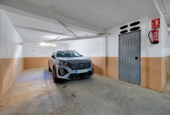 Resale - Apartment / flat - Torrevieja - Playa de los Locos