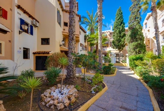 Resale - Apartment / flat - Torrevieja - Playa de los Locos