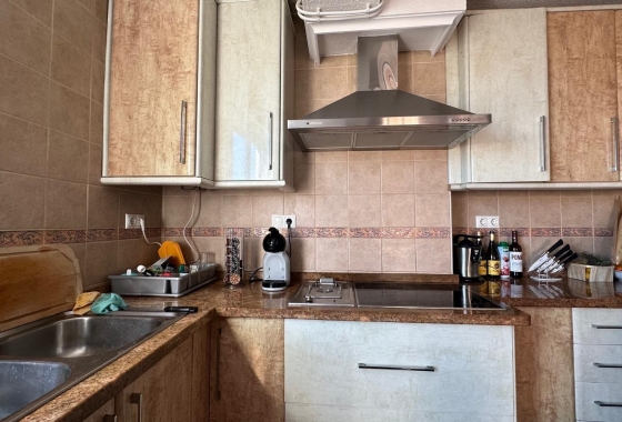 Resale - Apartment / flat - Torrevieja - Estacion De Autobuses