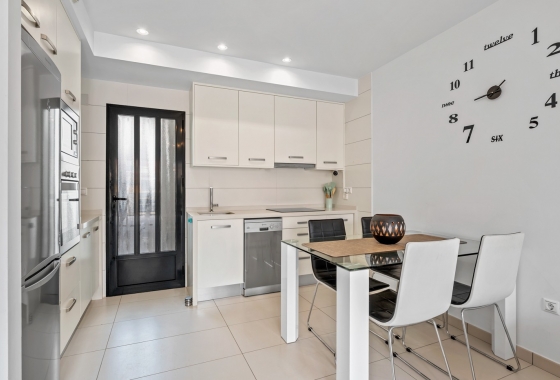 Resale - Apartment / flat - Orihuela Costa - Costa Blanca