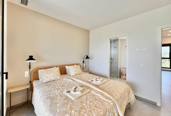 Resale - Apartment / flat - Orihuela - Las Colinas Golf