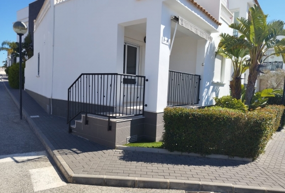 Resale - Bungalow - Torrevieja - Costa Blanca
