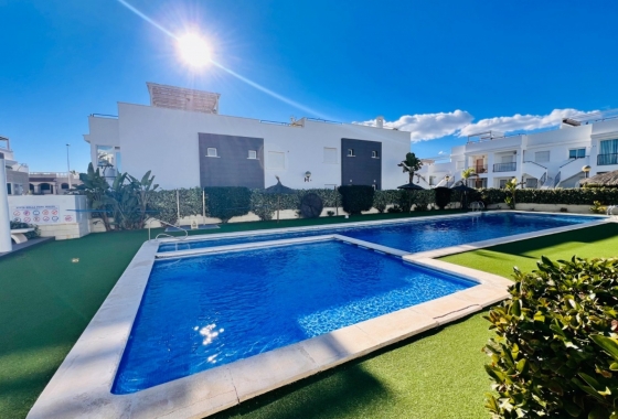 Resale - Bungalow - Torrevieja - Costa Blanca