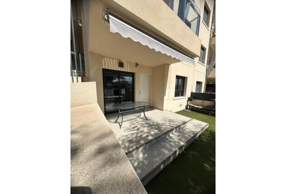 Resale - Apartment / flat - Pilar de la Horadada - Costa Blanca
