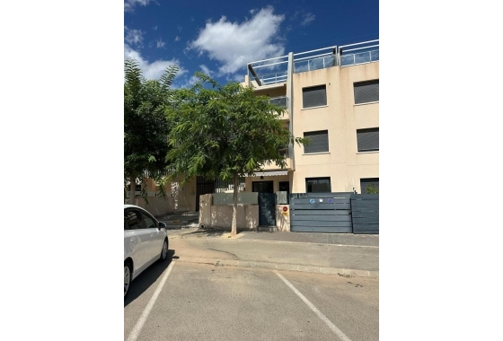 Resale - Apartment / flat - Pilar de la Horadada - Costa Blanca