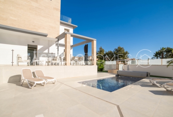 Reventa - Villa - Orihuela Costa - Las Filipinas