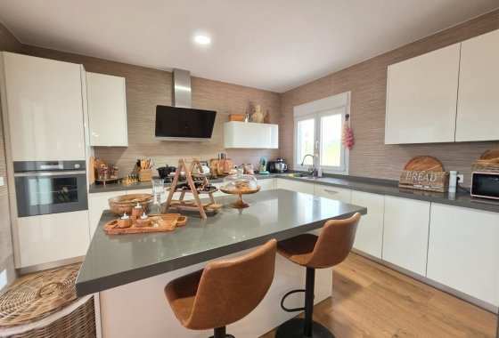 Перепродажа - Вилла - Pinoso - Inland