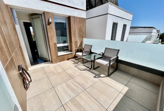 Återförsäljning - Villa - Orihuela Costa - Costa Blanca