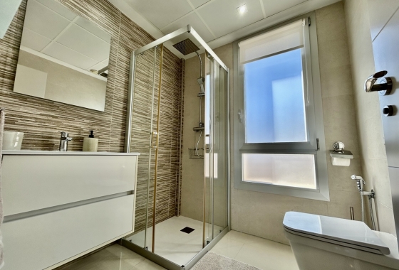 Återförsäljning - Villa - Orihuela Costa - Costa Blanca