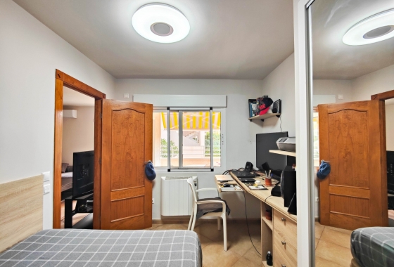 Återförsäljning - Lägenhet / lägenhet - Torrevieja - Costa Blanca