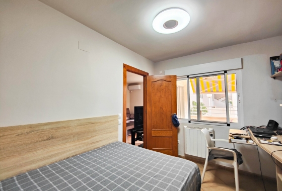 Återförsäljning - Lägenhet / lägenhet - Torrevieja - Costa Blanca