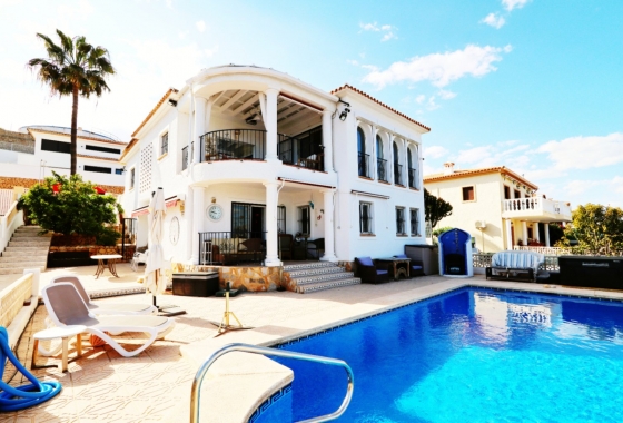 Återförsäljning - Villa - La Nucía - Costa Blanca
