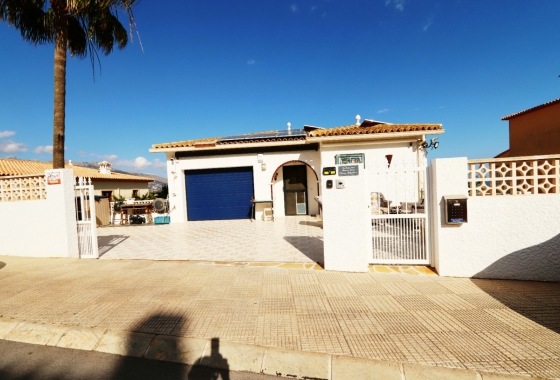 Återförsäljning - Villa - La Nucía - Costa Blanca