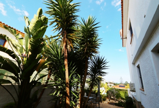 Återförsäljning - Villa - La Nucía - Costa Blanca