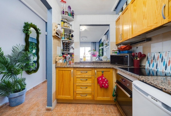 Återförsäljning - Lägenhet / lägenhet - Torrevieja - Centro