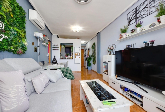 Återförsäljning - Lägenhet / lägenhet - Torrevieja - Centro