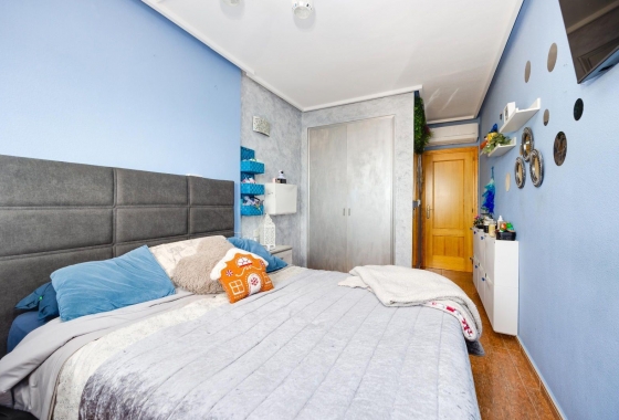 Återförsäljning - Lägenhet / lägenhet - Torrevieja - Centro