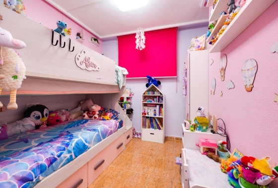 Återförsäljning - Lägenhet / lägenhet - Torrevieja - Centro