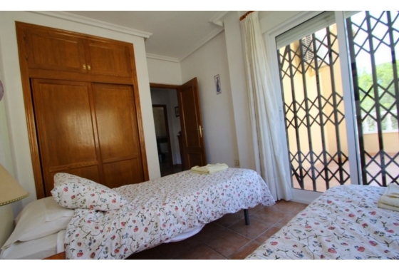 Återförsäljning - Villa - Orihuela Costa - Costa Blanca