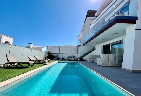 Reventa - Villa - Orihuela Costa - Costa Blanca