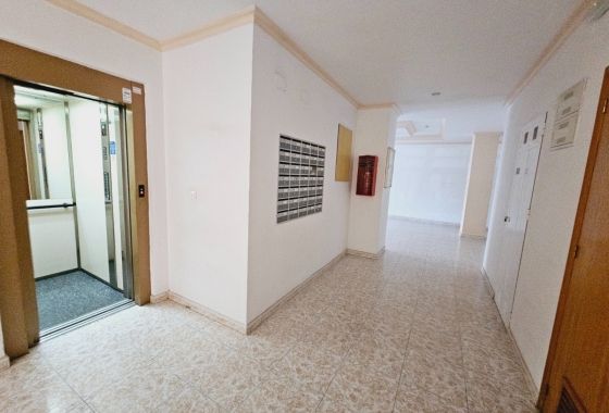 Resale - Apartment / flat - Guardamar del Segura - Guardamar Del Segura